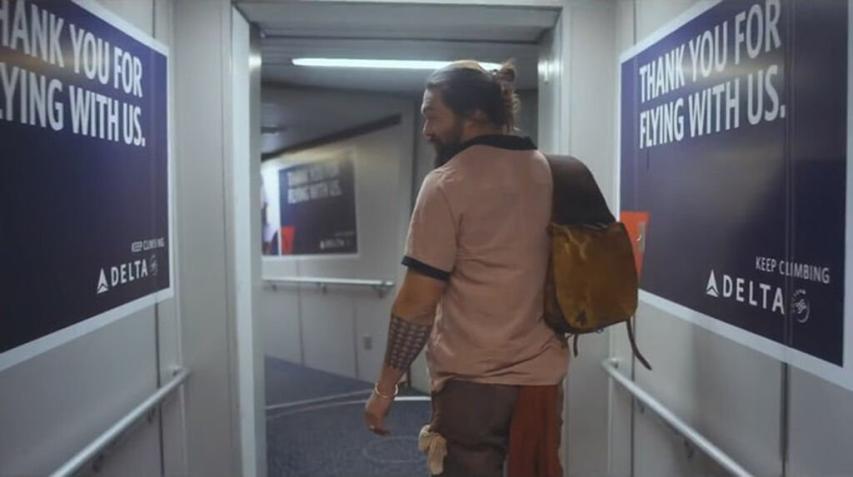 O κούκλος Jason Momoa επισκέφτηκε τη γιαγιά του και οι φωτογραφίες τους «τρέλαναν» το διαδίκτυο O κούκλος Jason Momoa επισκέφτηκε τη γιαγιά του και οι φωτογραφίες τους «τρέλαναν» το διαδίκτυο