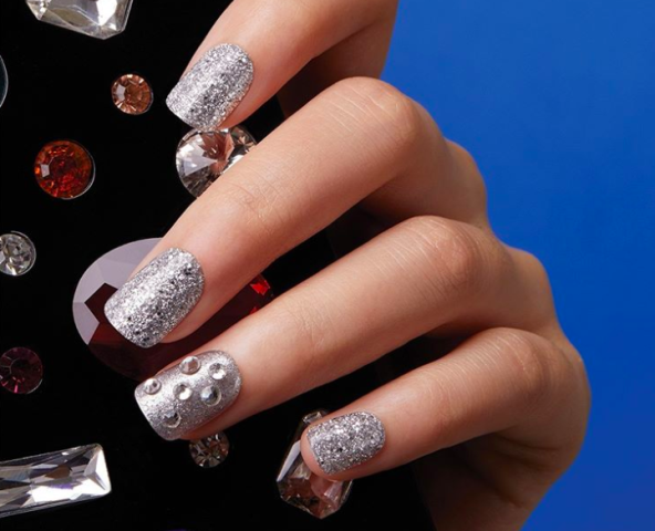 8 προτάσεις για τα νύχια σου που έχουν  κάνει θραύση