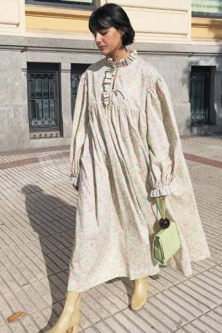 Ugly dress: Κι όμως, αποτελεί μια από τις viral τάσεις του Ιανουαρίου