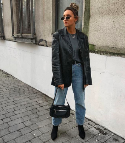 Yπάρχει ένα είδος τζιν που πωλείται σχεδόν κάθε 10 δευτερόλεπτα και θα σου αρέσει πολύ