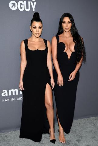 AmfAR Gala 2019: Στο φετινό κόκκινο χαλί το οριακό ντεκολτέ είχε την τιμητική του