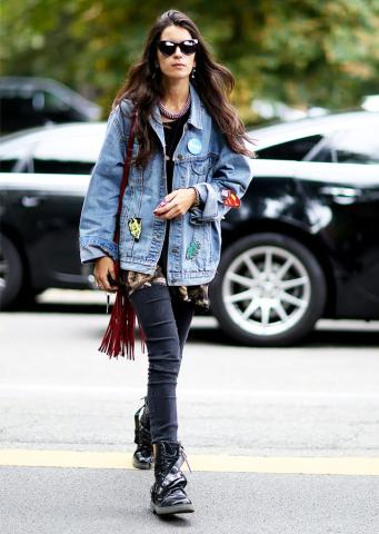 Χαμός στα social media με τα chunky boots που επέστρεψαν δυναμικά