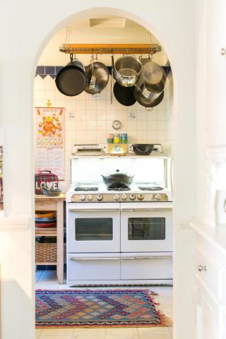 10 εκπληκτικές ιδέες για να μεταμορφώσεις την κουζίνα σε ένα σπίτι με ενοίκιο