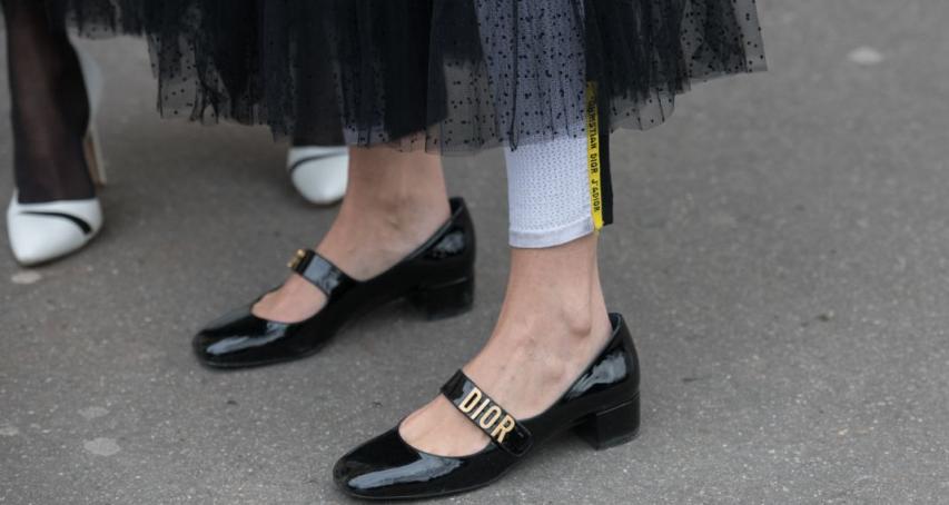Οι πιο hot τάσεις στα παπούτσια που θα φορέσεις σε λιγότερο από έναν μήνα