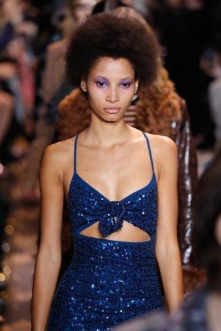 Big Hair Trend: Η μεγάλη επιστροφή των 70's (ή πώς να φτιάξεις τα μαλλιά σου την άνοιξη)