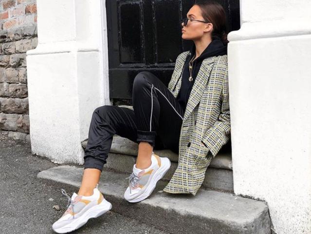 Street Fashion: 5 huge trends στα παπούτσια που πρέπει να μάθεις επειγόντως! Street Fashion: 5 huge trends στα παπούτσια που πρέπει να μάθεις επειγόντως!