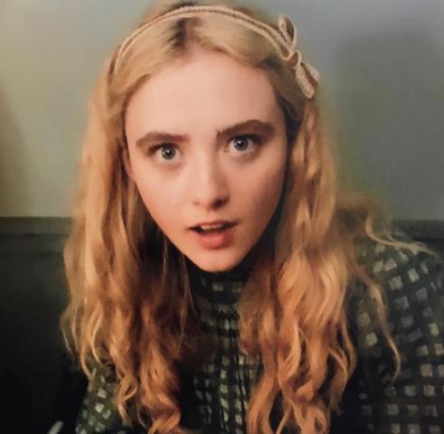 Maya Hawke: Η κόρη της Uma Thurman είναι ίδια η μαμά της 