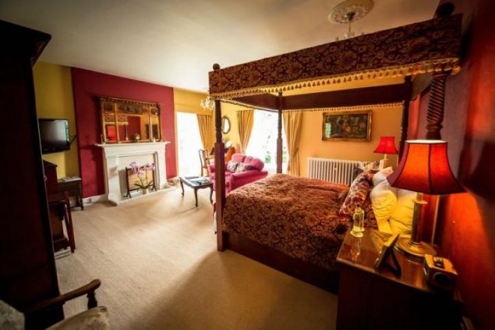 Με 375.000 λίρες μπορείς κι εσύ να ζήσεις στο εξοχικό σπίτι της πριγκίπισσας Μαργαρίτας 