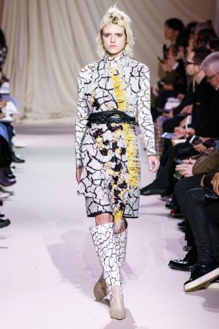 Mary Katrantzou: Δείτε γιατί άφησε το στίγμα της στο Λονδίνο για μια ακόμη φορά