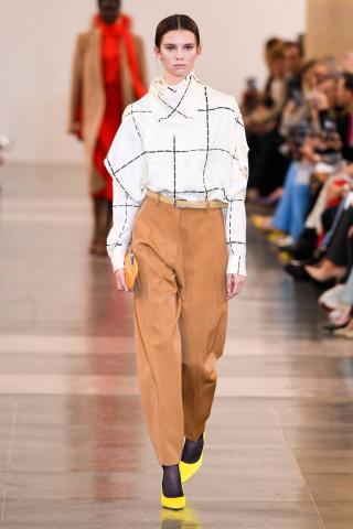 6 τρόποι για να υιοθετήσεις το πιο ωραίο στιλ στο γραφείο