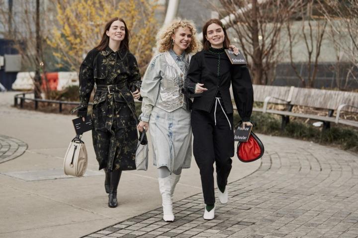 Τα 7 πιο φρέσκα trends που πρέπει να βάλεις στη ντουλάπα σου τώρα