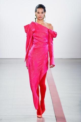 Η μόδα «μίλησε» και αυτό είναι το αγαπημένο της χρώμα