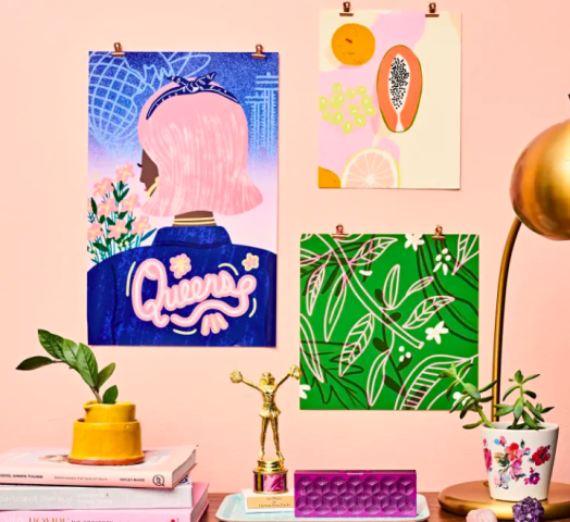 5 μοναδικές ιδέες για να κρεμάσεις τα κάδρα σου χωρίς κορνίζα σε 5 δευτερόλεπτα