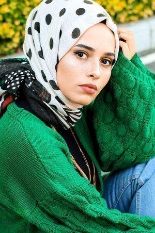 Το τσεμπέρι της γιαγιάς γίνεται μια από τις hot τάσεις της σεζόν