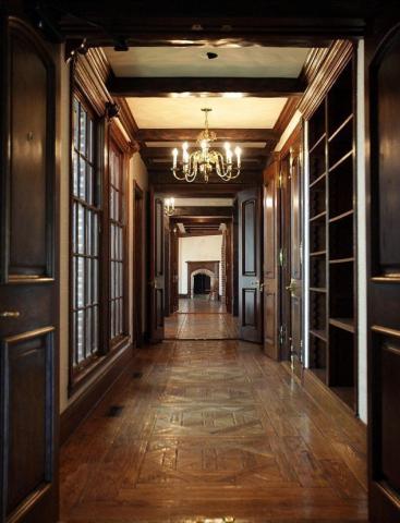 Neverland: Πωλείται η ονειρική έπαυλη του Michael Jackson αλλά… κανείς δεν τη θέλει Neverland: Πωλείται η ονειρική έπαυλη του Michael Jackson αλλά… κανείς δεν τη θέλει