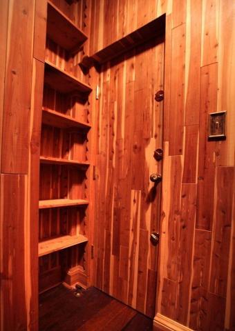 Neverland: Πωλείται η ονειρική έπαυλη του Michael Jackson αλλά… κανείς δεν τη θέλει Neverland: Πωλείται η ονειρική έπαυλη του Michael Jackson αλλά… κανείς δεν τη θέλει