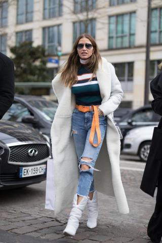 Το απόλυτο πουλόβερ της άνοιξης που θα λατρέψεις είναι αυτό...