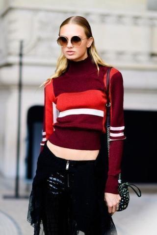 Το απόλυτο πουλόβερ της άνοιξης που θα λατρέψεις είναι αυτό...