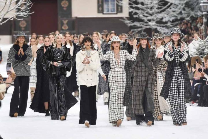 Η Μonica Bellucci και το αγόρι της τα σάρωσαν όλα Η Μonica Bellucci και το αγόρι της τα σάρωσαν όλα