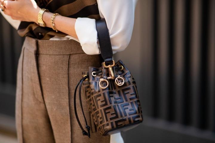 10 τσάντες που πρέπει να αποκτήσεις οπωσδήποτε αυτή την άνοιξη 10 τσάντες που πρέπει να αποκτήσεις οπωσδήποτε αυτή την άνοιξη