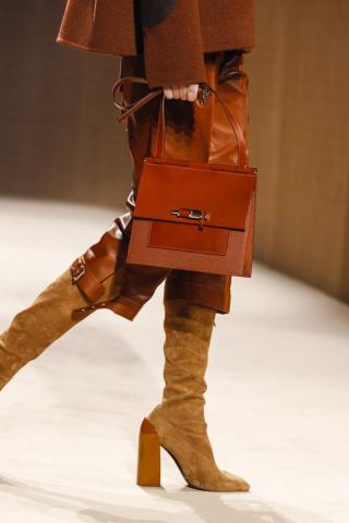 10 τσάντες που πρέπει να αποκτήσεις οπωσδήποτε αυτή την άνοιξη 10 τσάντες που πρέπει να αποκτήσεις οπωσδήποτε αυτή την άνοιξη