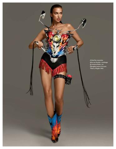 Η Irina Shayk με δημιουργίες του Thierry Mugler γυρίζει κεφάλια Η Irina Shayk με δημιουργίες του Thierry Mugler γυρίζει κεφάλια