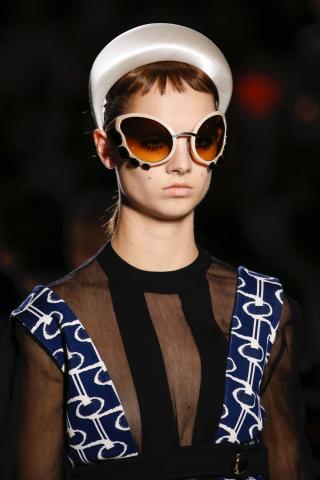 Xαμός σε όλα τα social media με αυτό το αξεσουάρ μαλλιών Xαμός σε όλα τα social media με αυτό το αξεσουάρ μαλλιών