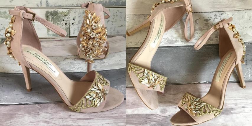 Λίγο πριν πεθάνει, άφησε συγκινητικές ευχές στις νυφικές γόβες της κόρης της Λίγο πριν πεθάνει, άφησε συγκινητικές ευχές στις νυφικές γόβες της κόρης της