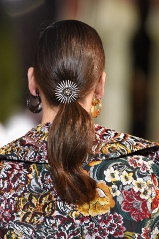 Δοκίμασε ένα από αυτά τα 5 hair trends αυτό το Σαββατοκύριακο