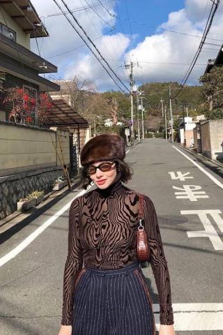 Υπάρχει ένα είδος μπλούζας που έχει γίνει viral σε όλα τα social media