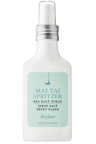 Βρήκαμε τα 9 πιο ωραία salt sprays για να αποκτήσεις look παραλίας μέσα στον Μάρτιο