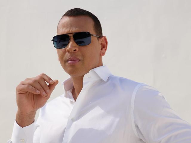 Η Jennifer Lopez και ο Alex Rodriguez εξαργυρώνουν τον έρωτά τους Η Jennifer Lopez και ο Alex Rodriguez εξαργυρώνουν τον έρωτά τους