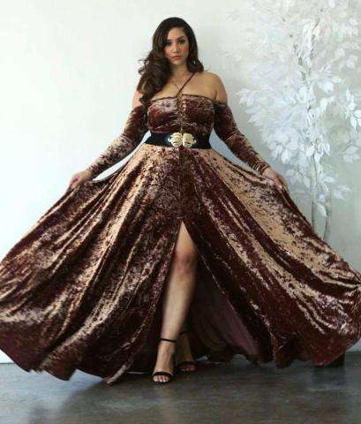 Η σωσίας της Meghan Markle είναι plus size model και προκαλεί σύγχυση Η σωσίας της Meghan Markle είναι plus size model και προκαλεί σύγχυση