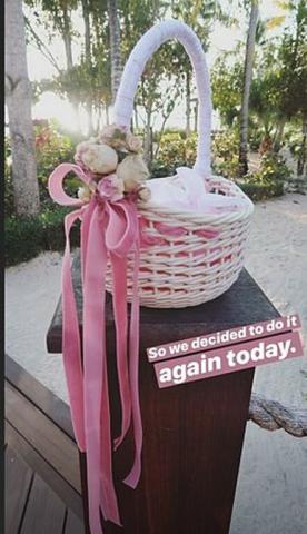 Απίθανο! Ο Bruce Willis ξαναπαντρεύτηκε με την Demi Moore στο πλευρό του!