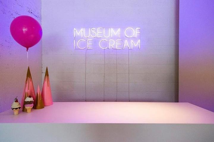 Το Museum of Ice Cream είναι πραγματικά εντυπωσιακό και πολύ ροζ Το Museum of Ice Cream είναι πραγματικά εντυπωσιακό και πολύ ροζ