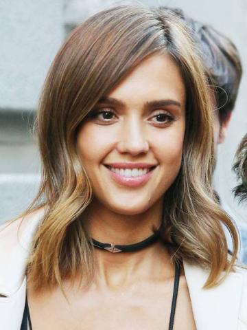 20 ιδέες για να κόψεις τα μαλλιά σου στο ύψος των ώμων ακολουθώντας το styling των stars