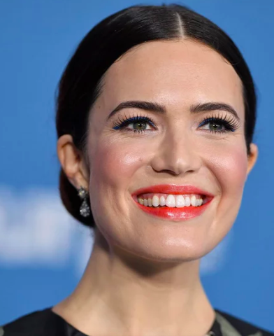 Τα 7 χτενίσματα που πρέπει να δοκιμάσεις αυτή την εβδομάδα (ένα για κάθε ημέρα)