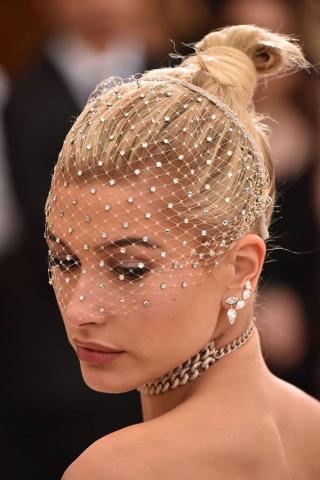 Τα καλύτερα beauty looks από το Met Gala 2017