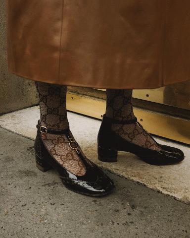 Grandma heels: 5 τρόποι να φορέσεις τα παπούτσια...της γιαγιάς και να εντυπωσιάσεις