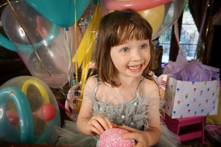 Milla Jovovich: Το πάρτι υπερπαραγωγή της μικρής της κόρης της