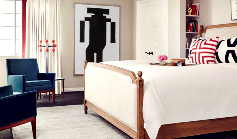 Πόσα θα πλήρωνες για να νοικιάσεις την 4ώροφη έπαυλη της Jessica Alba;