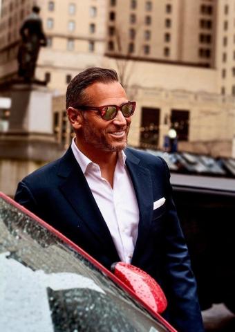 Ο Mr. Hayslett είναι ο πιο σέξι μπαμπάς του Twitter – Έγινε περιζήτητο μοντέλο χάρη σε ένα tweet του γιου του Ο Mr. Hayslett είναι ο πιο σέξι μπαμπάς του Twitter – Έγινε περιζήτητο μοντέλο χάρη σε ένα tweet του γιου του