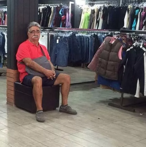 15 ξεκαρδιστικές εικόνες που αποδεικνύουν πώς βιώνει ένας άντρας τα ψώνια της αγαπημένης του