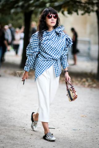 Το πιο δημοφιλές σχέδιο της άνοιξης θα θες να το φοράς από την κορυφή ως τα νύχια