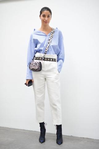 Το πιο δημοφιλές σχέδιο της άνοιξης θα θες να το φοράς από την κορυφή ως τα νύχια