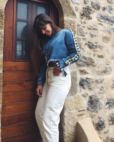 Yπάρχει ένα είδος τζιν που σε λίγο καιρό θα φοράνε όλοι και πρέπει να το αποκτήσεις πρώτη! Yπάρχει ένα είδος τζιν που σε λίγο καιρό θα φοράνε όλοι και πρέπει να το αποκτήσεις πρώτη!