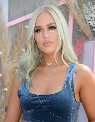 Τα πιο boho hairstyles που πρέπει να δοκιμάσεις οπωσδήποτε πριν μπει ο Μάης