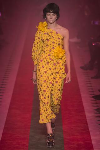 Spring/Summer 2017:Τα floral prints που κατέκλυσαν τα catwalks Spring/Summer 2017:Τα floral prints που κατέκλυσαν τα catwalks