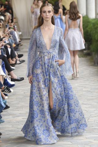 Spring/Summer 2017:Τα floral prints που κατέκλυσαν τα catwalks Spring/Summer 2017:Τα floral prints που κατέκλυσαν τα catwalks