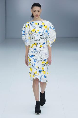 Spring/Summer 2017:Τα floral prints που κατέκλυσαν τα catwalks Spring/Summer 2017:Τα floral prints που κατέκλυσαν τα catwalks